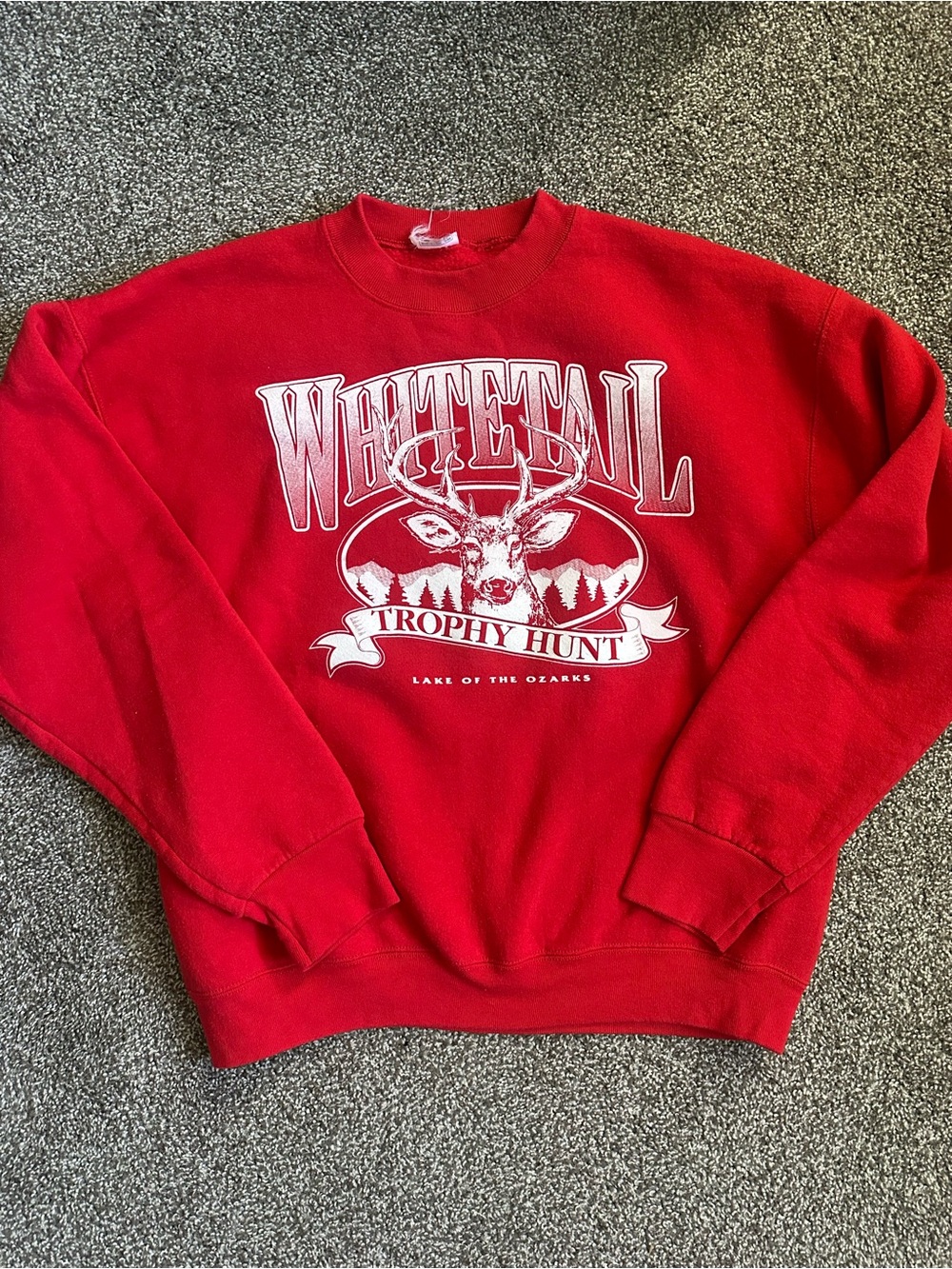 Whitetail vintage style red crewneck